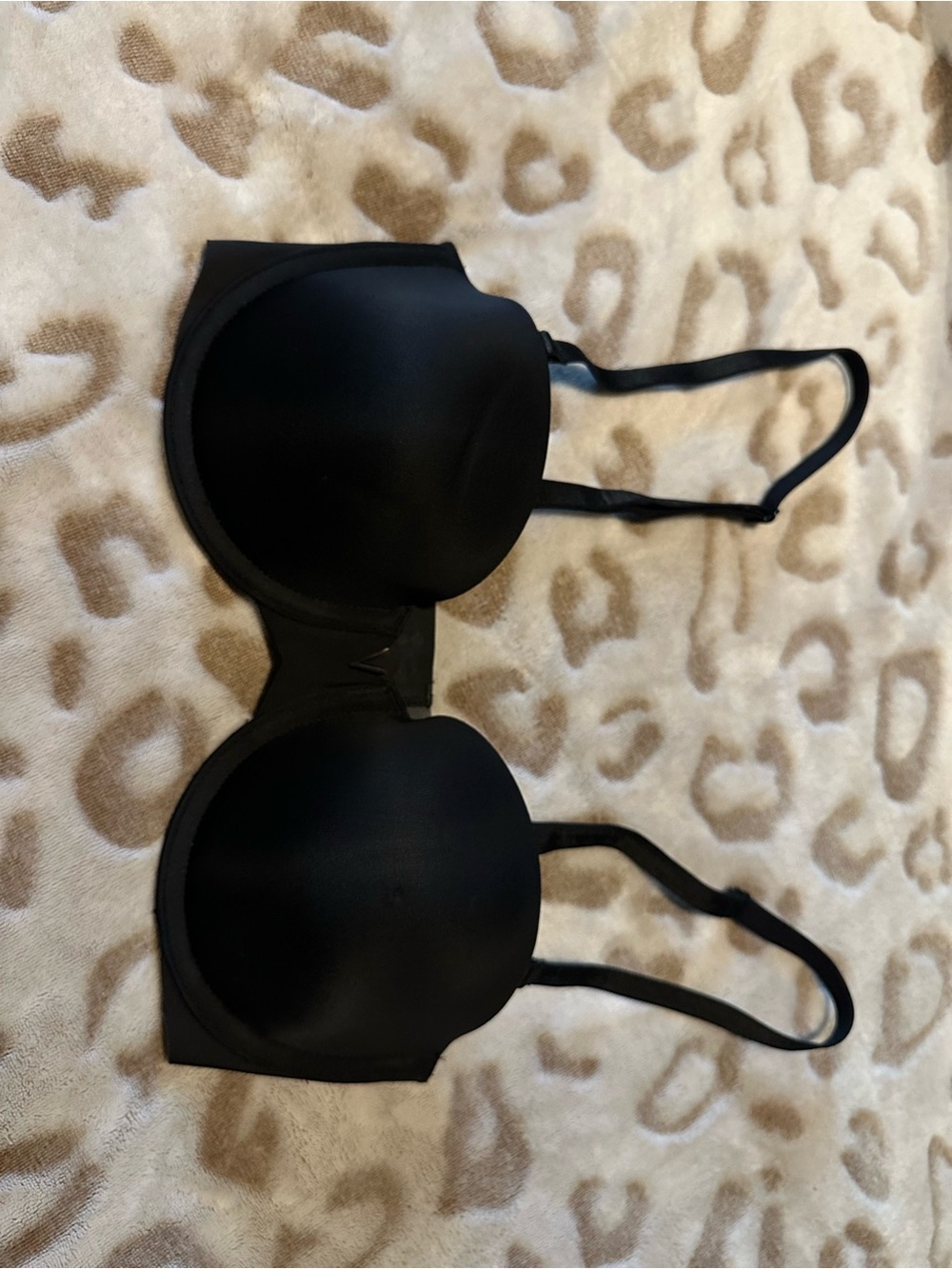 Black Seamless Strap Bra 32C